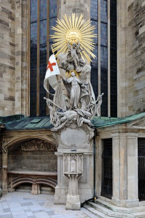 카페스트라노의 성 요한_photo by Bwag_at the Cathedral of St Stephen in Vienna_Austria.jpg